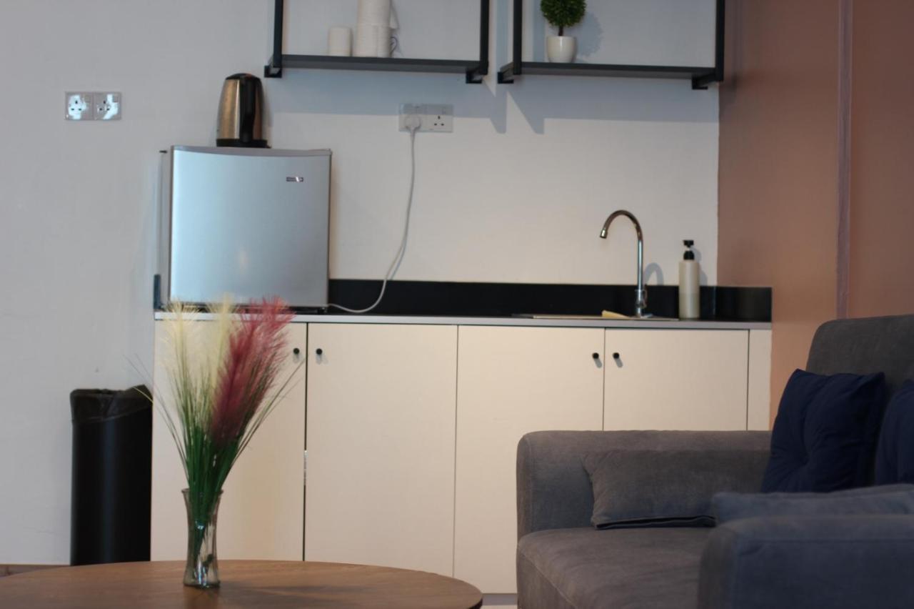 Summer Suites Apartment-The Summer Shopping Mall Kota Samarahan Εξωτερικό φωτογραφία