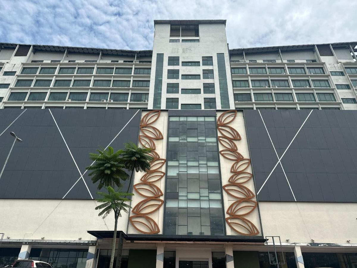 Summer Suites Apartment-The Summer Shopping Mall Kota Samarahan Εξωτερικό φωτογραφία